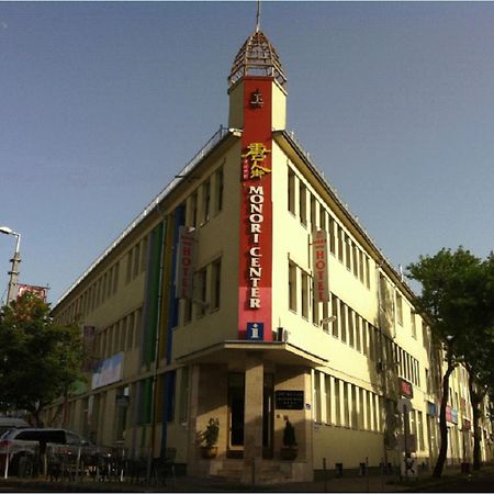 Milky Way Hotel Budapest Exterior photo